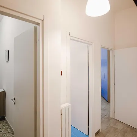Soccavo - Moderno In Via Dell'epomeo 175