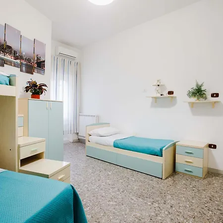 Апартаменты Soccavo - Moderno In Via Dell'epomeo 175 *