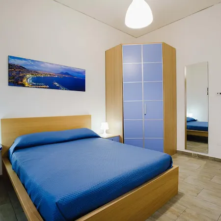 Апартаменты Soccavo - Moderno In Via Dell'epomeo 175 *