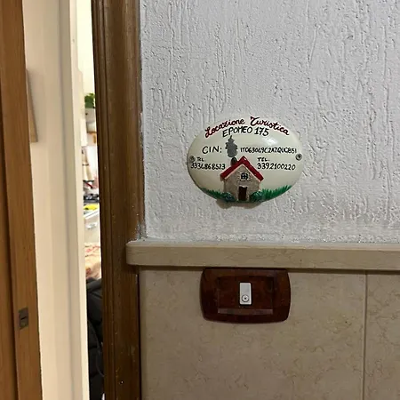 Soccavo - Casa Intera In Via Dell Epomeo 175 Appartement